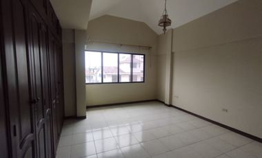CASA EN ALQUILER EN CEIBOS - VÍA  A LA COSTA (VIVI)