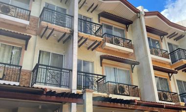 House for rent in Cebu City, Gated close to malls with balcony