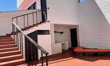 VENTA CASA EL SALITRE RAQUET CLUB FRENTE A JURICA Y A ANTEA CERCA DE TODO