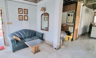 Single house for sale (corner house), very good location, large area 150 square meters, Wat Tha Phra, Bangkok Yai, near MRT Charan 13, Soi Phanit Thon