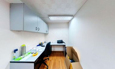 Se Arrienda Local Comercial, Ventanillas, Equipado, Santiago