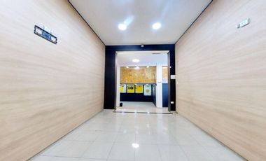 Se Arrienda Local Comercial, Ventanillas, Equipado, Santiago