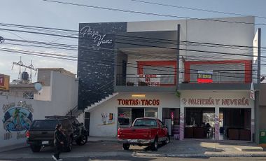 En venta edificio con locales comerciales en lomas de Balvanera Corregidora Queretaro