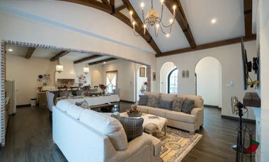 3 Bedroom Country Style Villa in Hang Dong