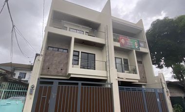 Upgraded Modern Townhouse in QC