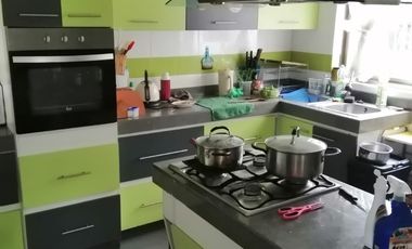 Quilpué Vende Excelente casa 4 D Belloto 2000 cercana a Portal El Belloto