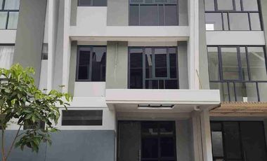 Disewakan Rumah Minimalis Modern Full Furnishi Serenade: