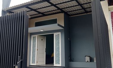 Dijual / Disewakan rumah Minimalis.bangunan bagus dan baru Semangka Pondok Candra - Pocan