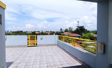 House and lot furnished with Roof deck in San Isidro Talisay @Php10.2M