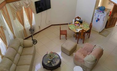 5 Bedroom Moroccan-American Large House in Castillejos, Zambales