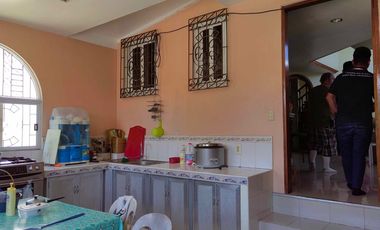 5 Bedroom Moroccan-American Large House in Castillejos, Zambales