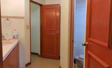 5 Bedroom Moroccan-American Large House in Castillejos, Zambales