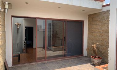 CASA AMUEBLADA CERCA DE CARR RIO VERDE Y ZONA INDUSTRIAL