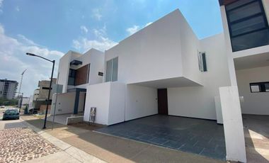 Casa Nueva en venta en Aguascalientes, exclusivo fraccionamiento St Angelo