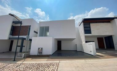 Casa Nueva en venta en Aguascalientes, exclusivo fraccionamiento St Angelo