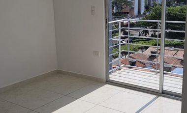 apartamento en arriendo en prados del este. Cod A11174