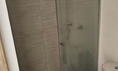 apartamento en arriendo en prados del este. Cod A11174