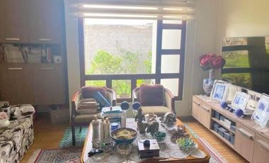 Flamante villa en venta de una planta Urb. Privada Challuabamba con 1.260m2T