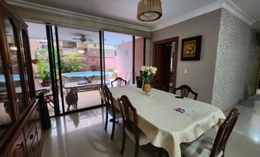 Ciudad Colon, Se renta linda casa 4 Dormitorios con Piscina