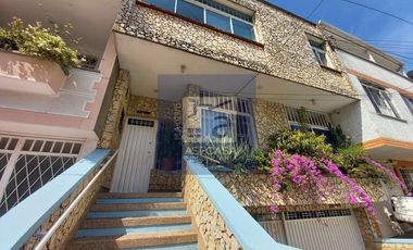 VENTA APARTAMENTO EXTRA AMPLIO CON TERRAZA Y GARAJE EN PROVENZA