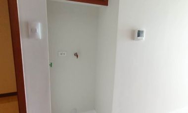 2 Bedroom Condo with Parking for Sale in Lahug Cebu City
