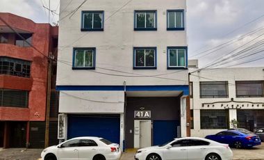 Venta de Edificio en Valle Dorado  con uso de suelo mixto