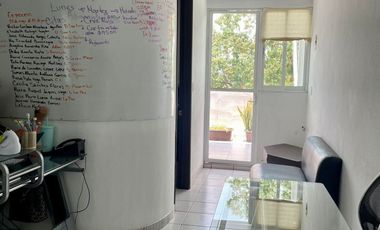 Venta de Edificio en Valle Dorado  con uso de suelo mixto