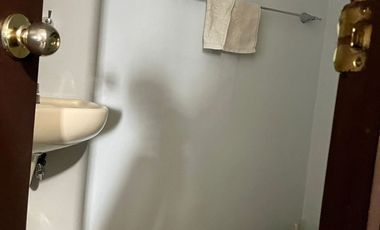 Venta de Edificio en Valle Dorado  con uso de suelo mixto