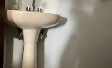 Venta de Edificio en Valle Dorado  con uso de suelo mixto