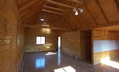 Se vende 3.238 m2 con casa de 4 dormitorios en Quinamavida, Colbun
