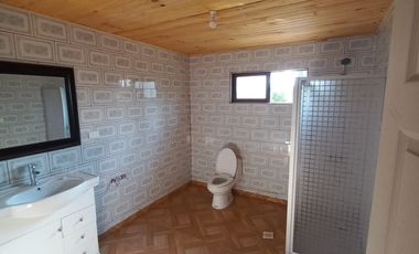 Se vende 3.238 m2 con casa de 4 dormitorios en Quinamavida, Colbun