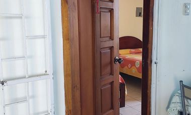 Venta de  Hostal en la Playa de Crucita, Ecuador