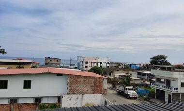 Ventas de casas 9 habitaciones en la Playa de Crucita, Manabí