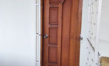 Venta de  Hostal en la Playa de Crucita, Ecuador