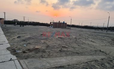 VENTA DE TERRENO EN ESQUINA FRENTE A PARQUE- PORTALES DE SALAVERRY ID 1067894