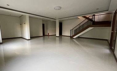 Ayala Alabang Big House for Sale in Alabang Muntinlupa