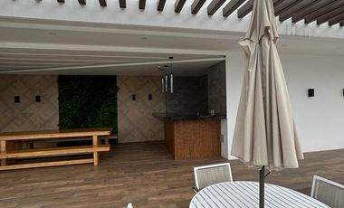 VENTA DE HERMOSO DEPARTAMENTO DE 2 DORMITORIOS CON BAÑOS PRIVADOS Y AMENITIES