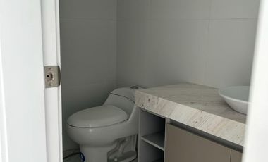 VENTA DE HERMOSO DEPARTAMENTO DE 2 DORMITORIOS CON BAÑOS PRIVADOS Y AMENITIES