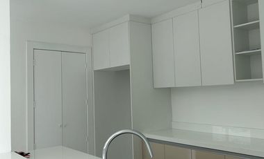 VENTA DE HERMOSO DEPARTAMENTO DE 2 DORMITORIOS CON BAÑOS PRIVADOS Y AMENITIES
