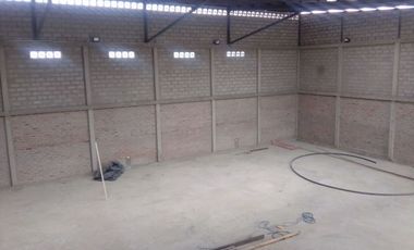 Venta o Alquiler Bodega 400 m² en Duran, Fincas Delia, por Estrenar