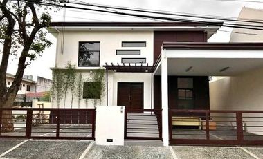4 Bedrooms House for Rent in Merville Parañaque City