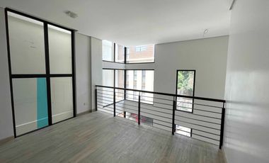 4br Townhouse in Quezon City Tandang Sora Congressional Visayas Ave inside subdivision