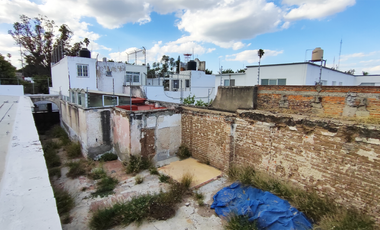 CASA PARA REMODELAR EN VENTA EN LA COLONIA MODERNA APTA PARA OFICINAS, CONSULTORIOS, CASA UNIFAMILIAR O DEPARTAMENTOS