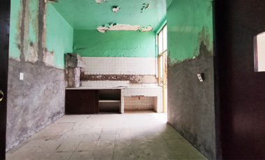 CASA PARA REMODELAR EN VENTA EN LA COLONIA MODERNA APTA PARA OFICINAS, CONSULTORIOS, CASA UNIFAMILIAR O DEPARTAMENTOS