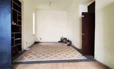 CASA PARA REMODELAR EN VENTA EN LA COLONIA MODERNA APTA PARA OFICINAS, CONSULTORIOS, CASA UNIFAMILIAR O DEPARTAMENTOS