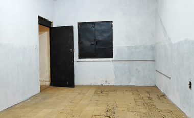 CASA PARA REMODELAR EN VENTA EN LA COLONIA MODERNA APTA PARA OFICINAS, CONSULTORIOS, CASA UNIFAMILIAR O DEPARTAMENTOS