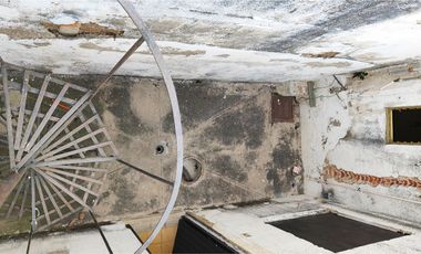 CASA PARA REMODELAR EN VENTA EN LA COLONIA MODERNA APTA PARA OFICINAS, CONSULTORIOS, CASA UNIFAMILIAR O DEPARTAMENTOS