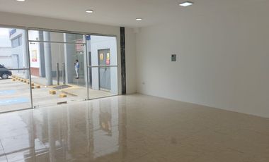 Local Comercial de alquiler en Gasolinera, km 14.5 Vía a Daule