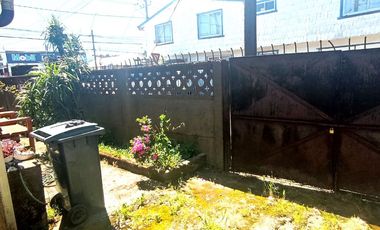 Avenida Argentina, casa de esquina  $115.000.000