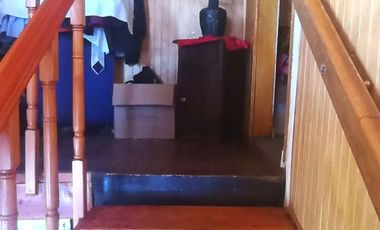 Avenida Argentina, casa de esquina  $115.000.000
